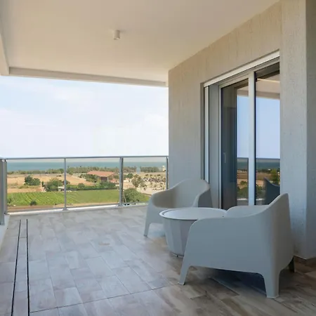 Maison 46 Brown Luxury Flat Апартаменты Бари