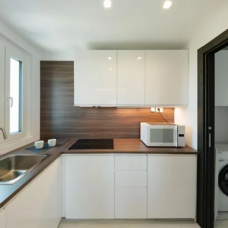 Maison 46 Brown Luxury Flat Апартаменты Бари